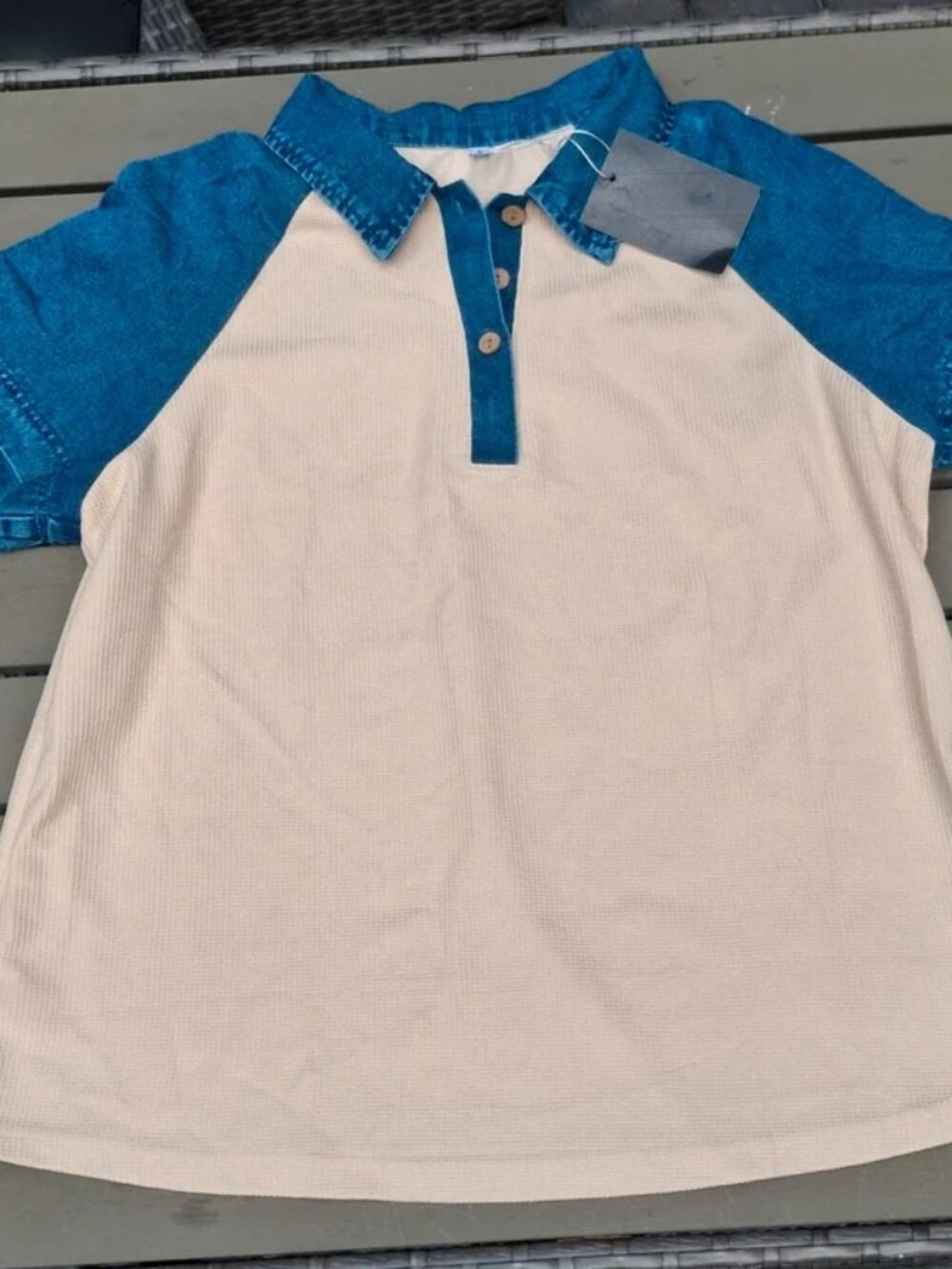 NWY Ivory Waffle Knit Womens Denim Short Sleeve Henley Top Size Medium